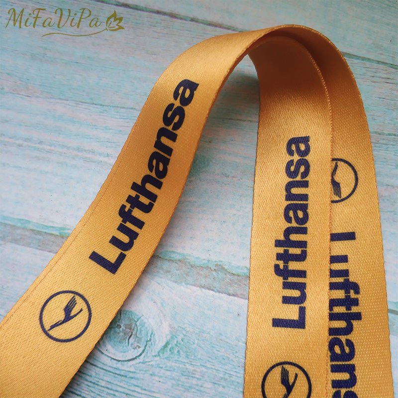 1 PC LUFTHANSA LANYARD CHAVEIRO KEY CHAIN - PILOTSX