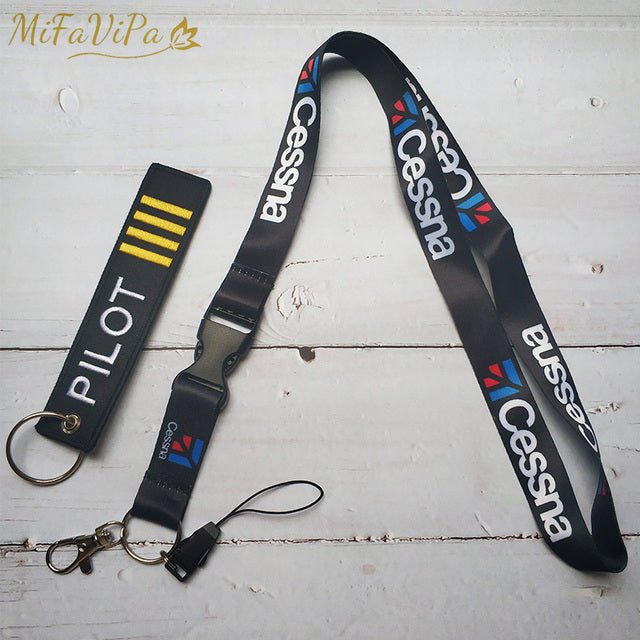 2 PCS BLACK PILOT SLEUTELHANGE KEYCHAIN AIRBUS NECK STRAP AIRPLANE - PILOTSX