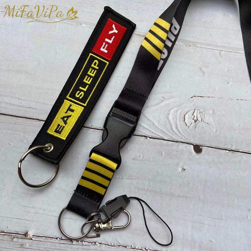 2 PCS BOEING 737 SLEUTELHANGE KEYCHAIN CESSNA NECK STRAP - PILOTSX