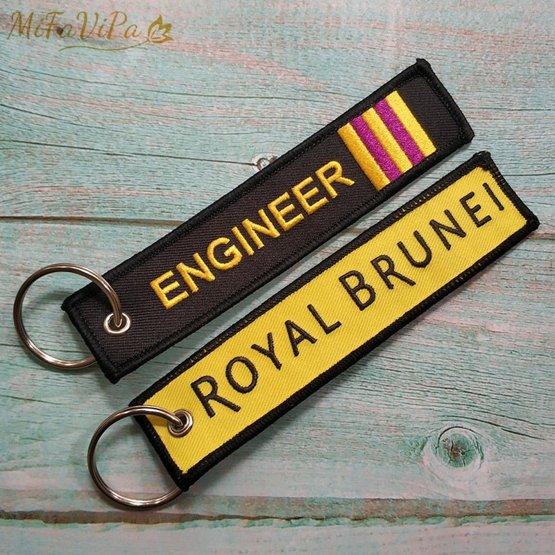 2 PCS/LOTBOEING A320 ENGINEER EMBROIDERY KEY CHAIN - PILOTSX