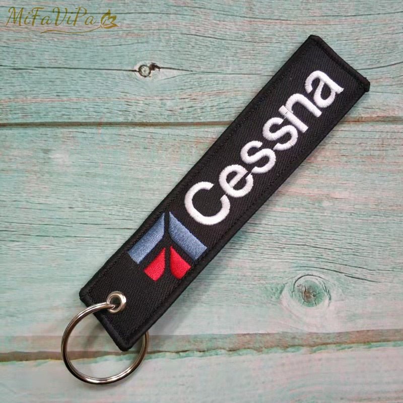 30 PCS EMBROIDERY 15 PCS CESSNA KEYCHAIN - PILOTSX