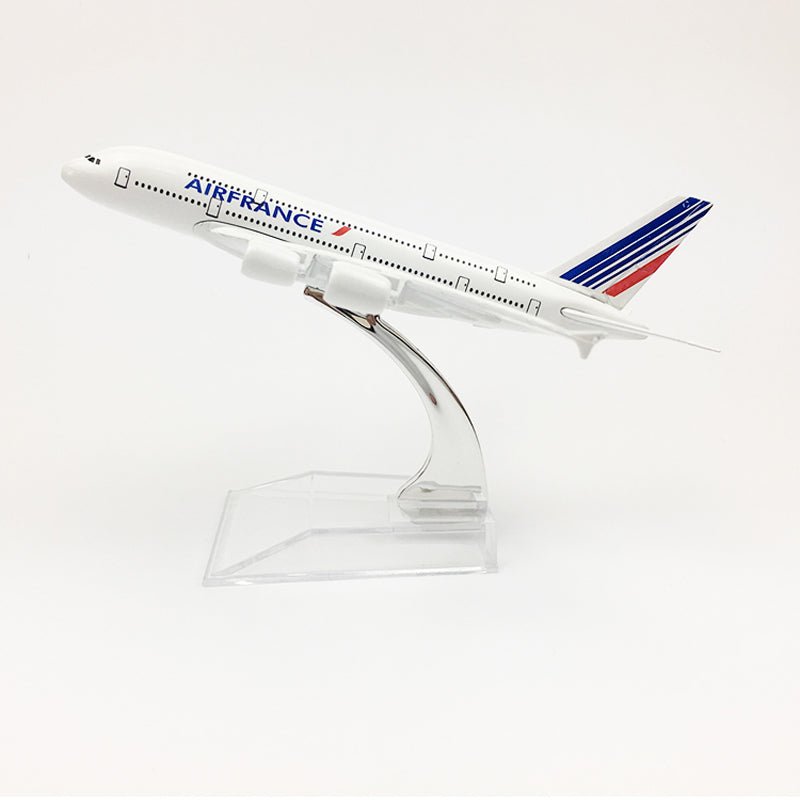 AIR FRANCE AEROPLANE MODEL AIRBUS A380 AIRPLANE 16CM METAL ALLOY DIECAST 1:400 AIRPLANE - PILOTSX