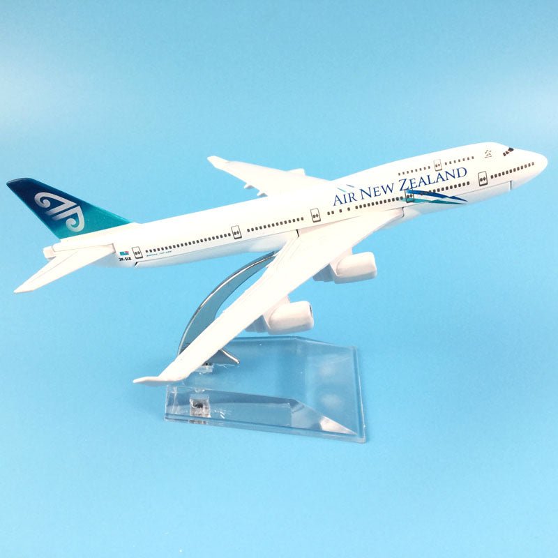 AIR NEW ZEALAND AIRLINES 747 16CM METAL ALLOY MODEL PLANE - PILOTSX