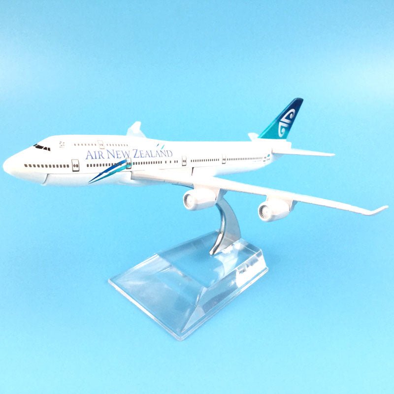 AIR NEW ZEALAND AIRLINES 747 16CM METAL ALLOY MODEL PLANE - PILOTSX