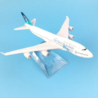 Thumbnail for AIR NEW ZEALAND AIRLINES 747 16CM METAL ALLOY MODEL PLANE - PILOTSX