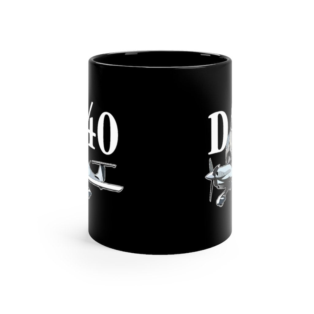 DA40 DESIGNED - MUG Printify