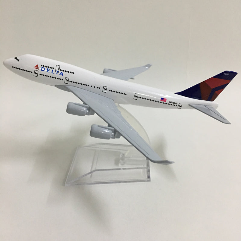 Plane Model Airplane Model Delta Air Lines Boeing 747 Aircraft Model 1:400 Diecast Metal Airplanes AV8R