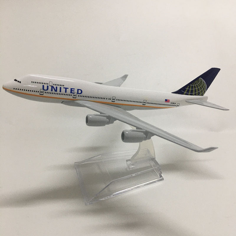 American Air United Airlines Boeing 747 B747 400 Airways Plane Model Aircraft Airplane AV8R