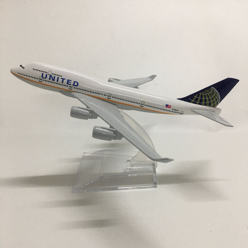 American Air United Airlines Boeing 747 B747 400 Airways Plane Model Aircraft Airplane AV8R