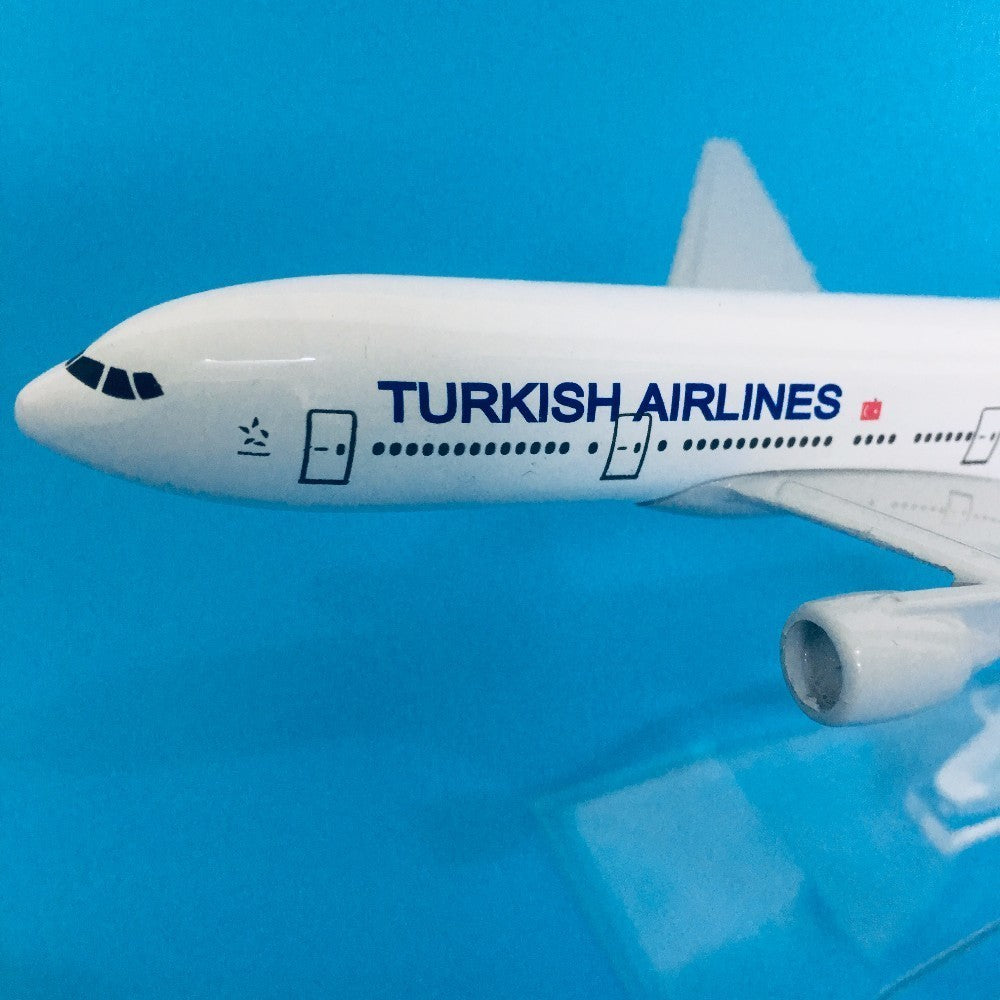 Turkish Airlines Boeing 777 Aircraft Diecast Metal Airplanes Model AV8R