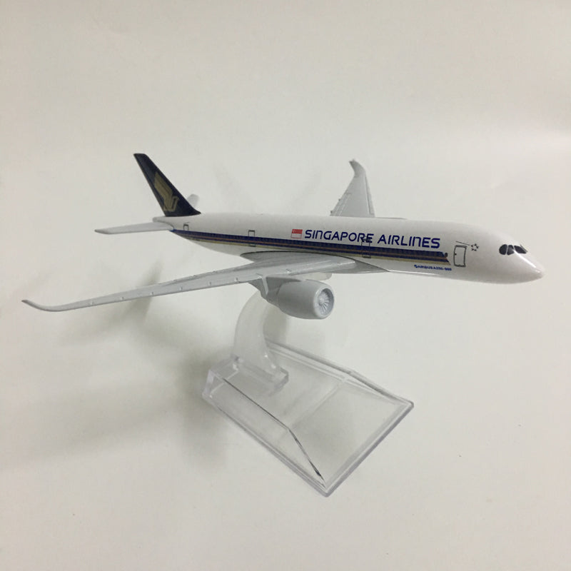 Singapore Airways Airbus A350 Aircraft Model Diecast Metal Model Airplanes AV8R