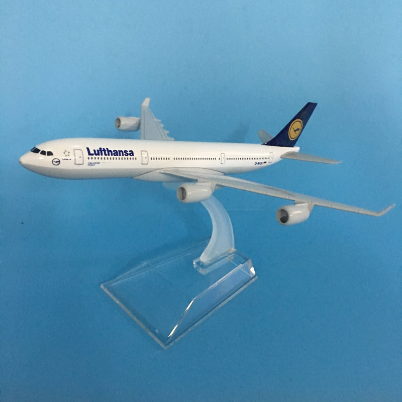 Lufthansa Airbus A340 Plane Model Airplane Model Airbus Aircraft Model 1:400 Diecast Metal Airplanes Plane Toy AV8R