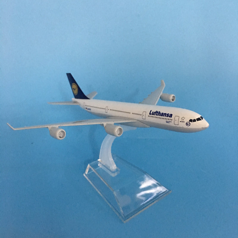 Lufthansa Airbus A340 Plane Model Airplane Model Airbus Aircraft Model 1:400 Diecast Metal Airplanes Plane Toy AV8R