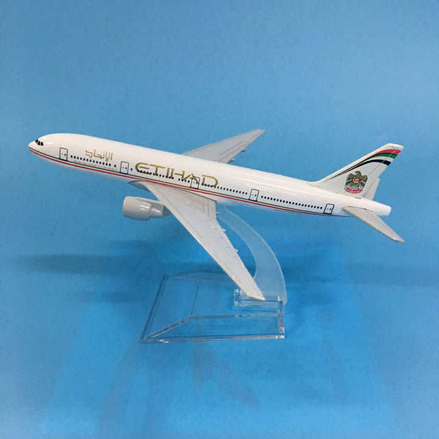 Model a380 airbus Boeing 747 airplane model aircraft Diecast Model Metal 1:400 airplane AV8R