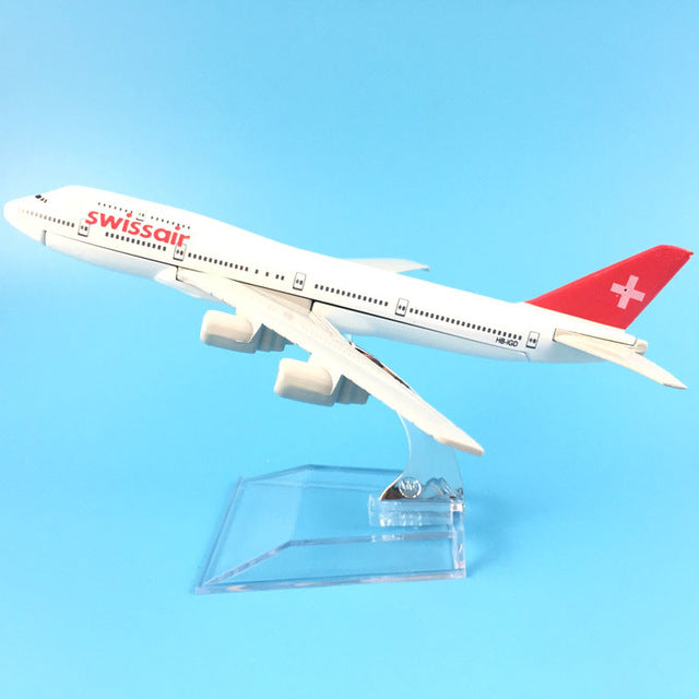 Model a380 airbus Boeing 747 airplane model aircraft Diecast Model Metal 1:400 airplane AV8R