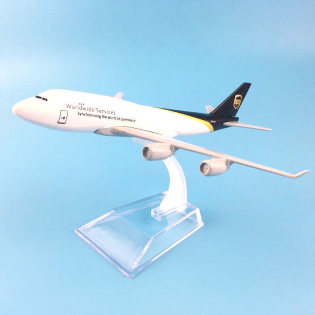 Russian Airlines Siberia S7 Airplane model Aeroflot Airbus 320 aircraft AV8R