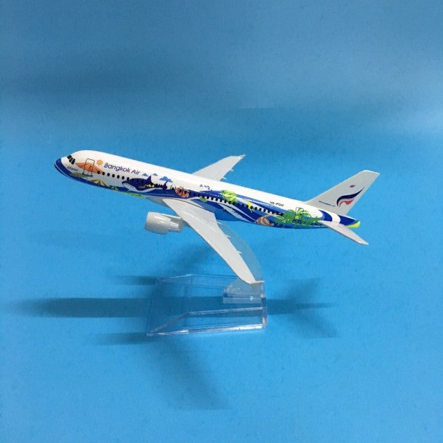 Russian Airlines Siberia S7 Airplane model Aeroflot Airbus 320 aircraft AV8R