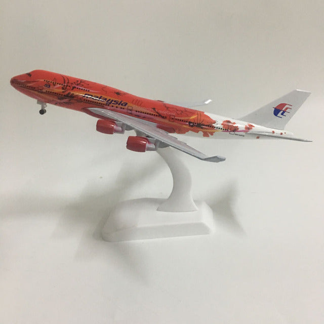 Turkish Airlines Boeing B777 Airplane Model Aircraft KLM B7471:300 scale Diecast Metal EVA 0Air B747 Plane AV8R