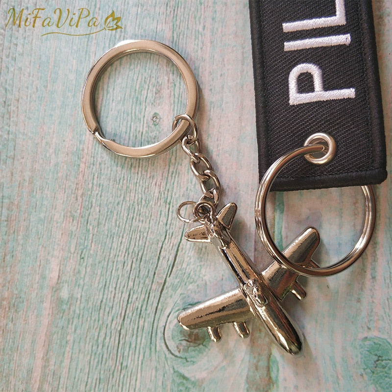 Pilot Aircraft Key Chain THE AVIATOR