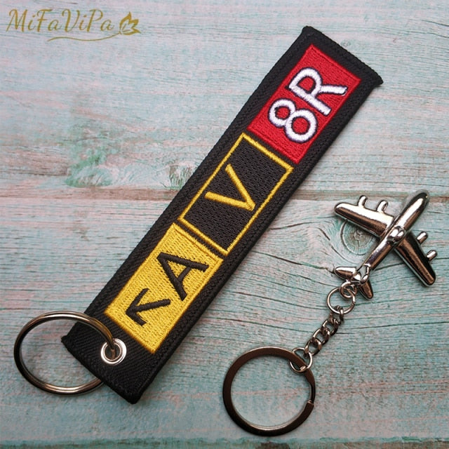 Pilot Flight Crew Key Chain with 1 PC Metal Plane Keyrings THE AVIATOR