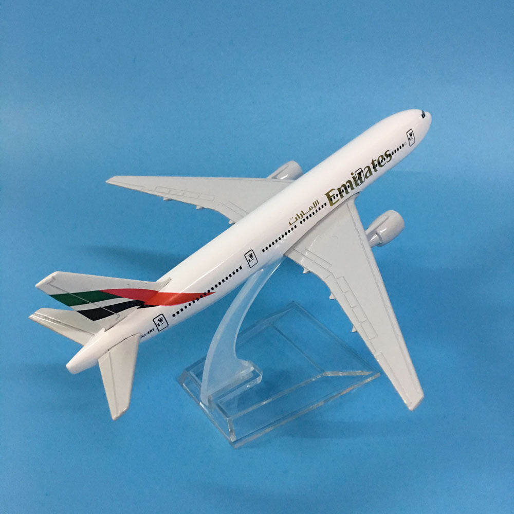 Emirates Boeing B777 Aircraft Model Diecast Metal 1:400 Airplanes Model Plane Toy gift AV8R