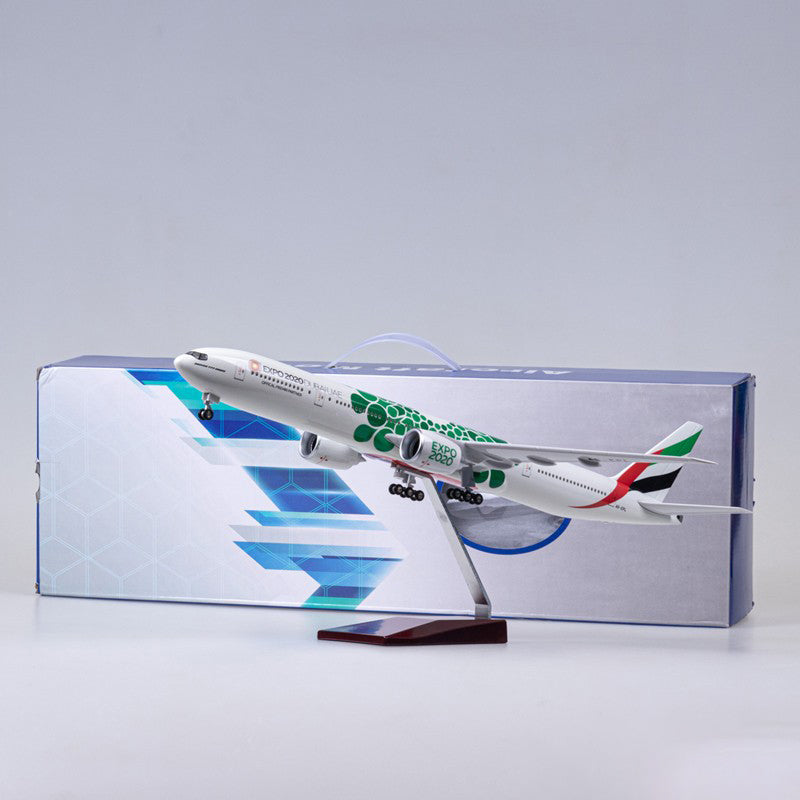 United Arab Emirates Boeing 777 Plane Model Airplane Model Aircraft Model AV8R