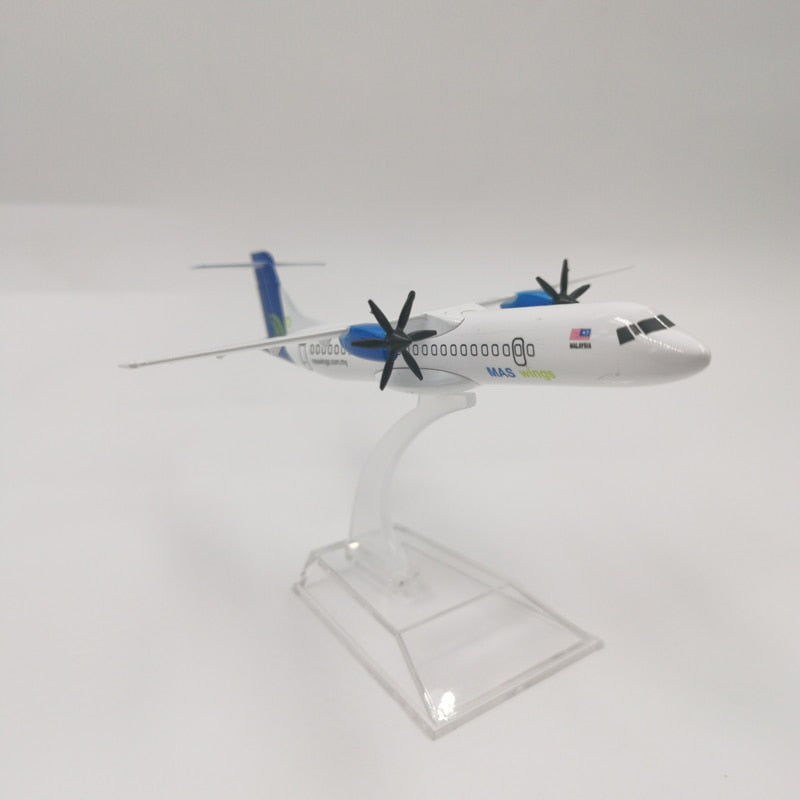 Airplane FK-50 16cm ATR-600 Aircraft Model Diecast Metal Airplanes 1:400 scale Planes AV8R