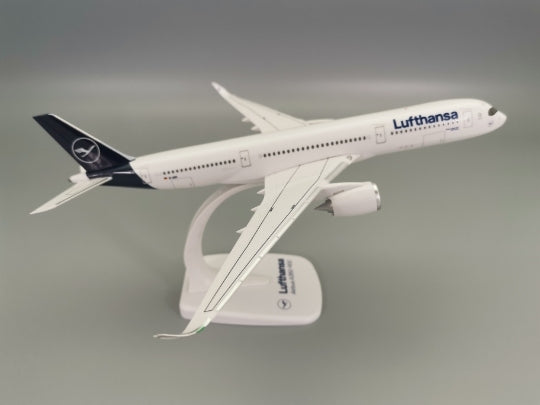 Lufthansa Airbus A350  Plane Model Airplane Model Aircraft Model Assemble plastic 1:250 Plane Airplane Toy Gift AV8R