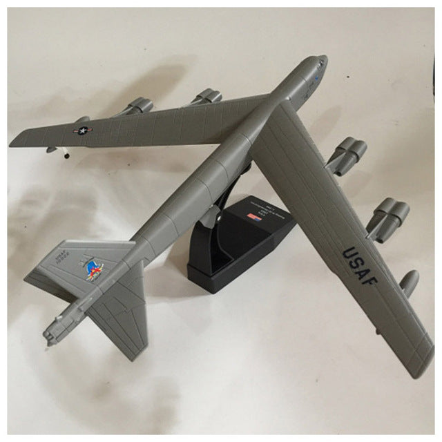 Aircraft Plane 1:200 advanced alloy fighter model US B52 bomber military model plane kids toys collection model Airplane AV8R