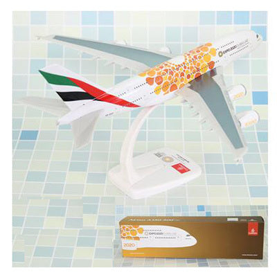 Qantas LINK FK100 United Arab Emirates Lufthansa Plane Model Airplane Model Aircraft AV8R