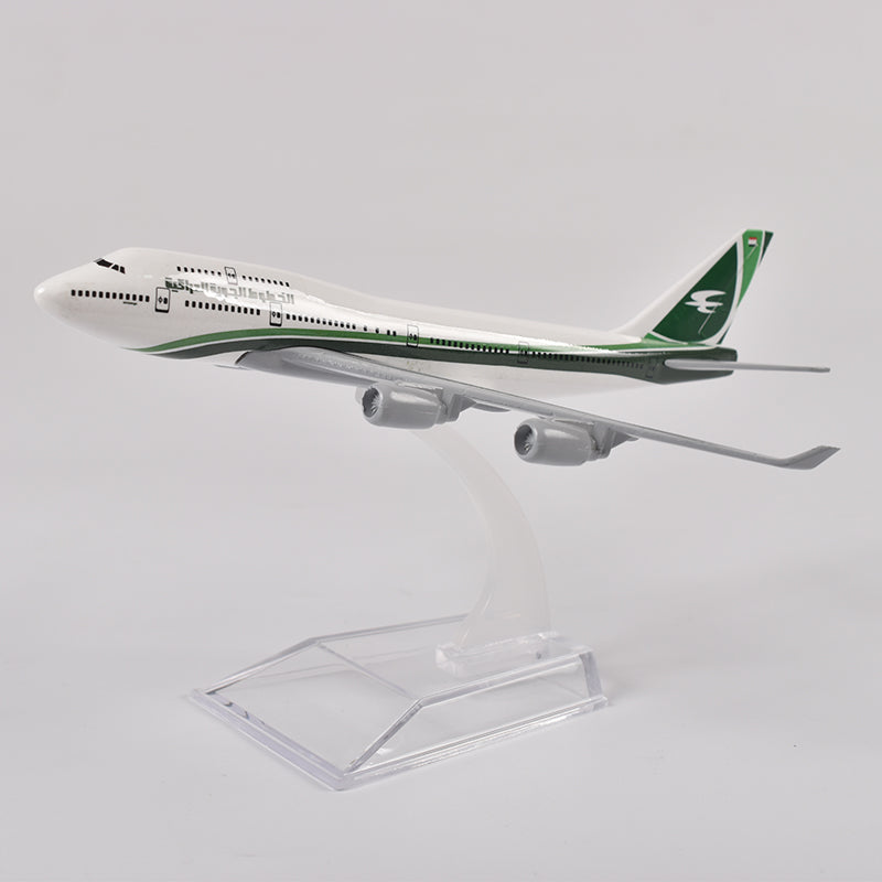 Airways Boeing 777 Aircraft Model 1:400 Diecast Metal B747 Plane Model Airplane Model AV8R