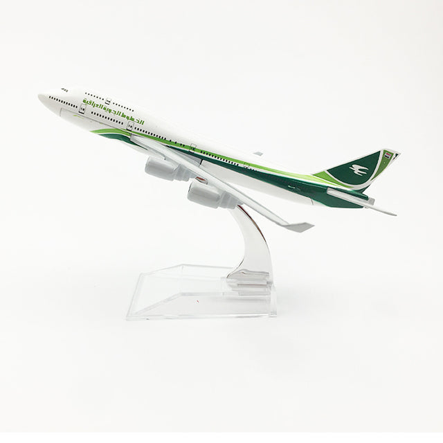 Airways Boeing 777 Aircraft Model 1:400 Diecast Metal B747 Plane Model Airplane Model AV8R