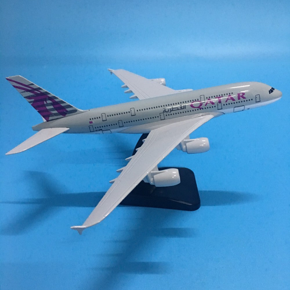 Airplane Model QATAR Airbus A380 Aircraft Model 1:200 Diecast Metal Airplanes AV8R